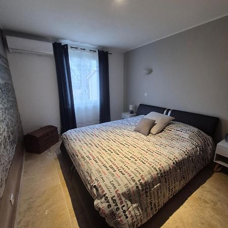 Villa L'Estel En Campagne Avec Piscine Privee Proche Arles Et Avignon Tarascon Zewnętrze zdjęcie