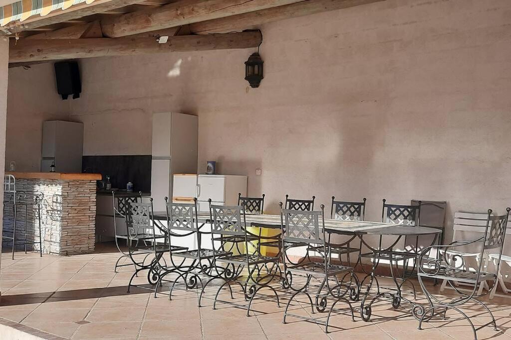 Villa L'Estel En Campagne Avec Piscine Privee Proche Arles Et Avignon Tarascon Zewnętrze zdjęcie